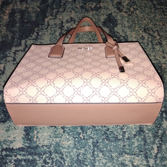 ‼️SOLD‼️Nine West Cream and Brown Satchel - Picture 9 of 10